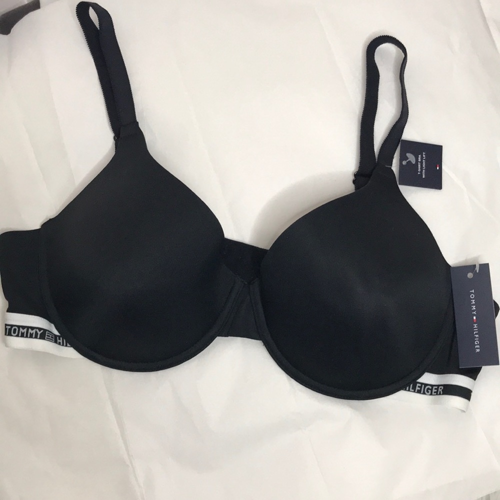 New w/ Tag Tommy Hilfinger body Curp Bra
